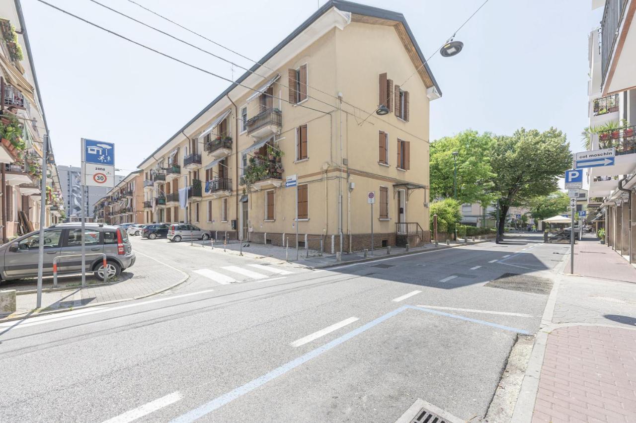 Arte E Cinema - 10 Min Da Venezia Mestre Exterior foto